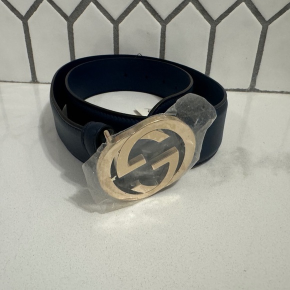 GUCCI navy interlocking G belt - Picture 1 of 3
